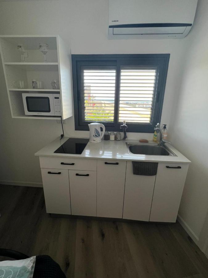 Apartament סטודיו חדש ויפה עם נוף לים Netanja Zewnętrze zdjęcie
