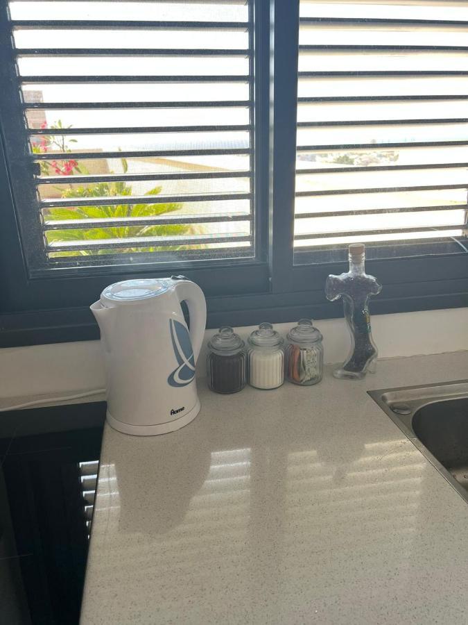 Apartament סטודיו חדש ויפה עם נוף לים Netanja Zewnętrze zdjęcie