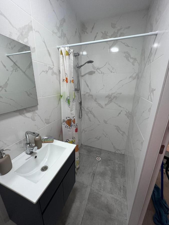 Apartament סטודיו חדש ויפה עם נוף לים Netanja Zewnętrze zdjęcie