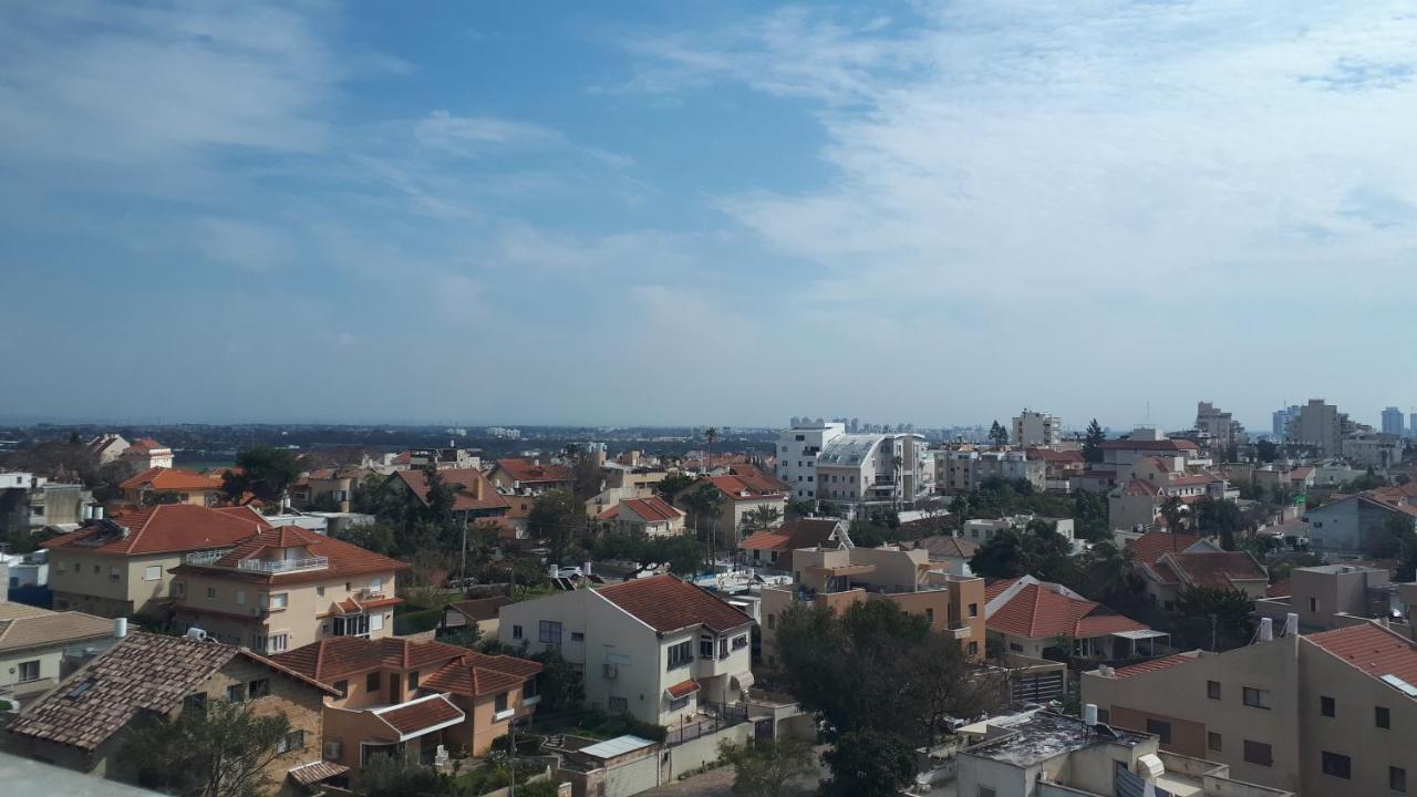 Apartament סטודיו חדש ויפה עם נוף לים Netanja Zewnętrze zdjęcie