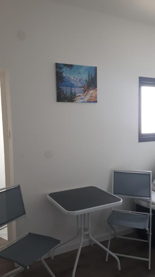 Apartament סטודיו חדש ויפה עם נוף לים Netanja Zewnętrze zdjęcie